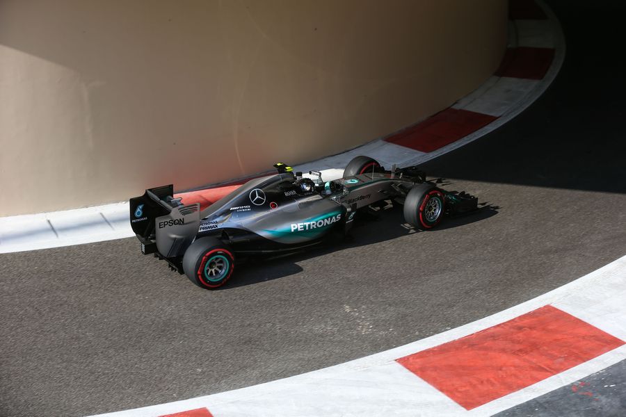 Nico Rosberg on a super-soft tyre run