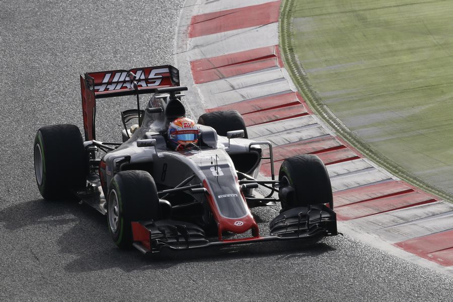 Romain Grosjean in the Haas VF-16