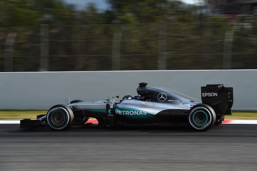 Nico Rosberg continues the testing program