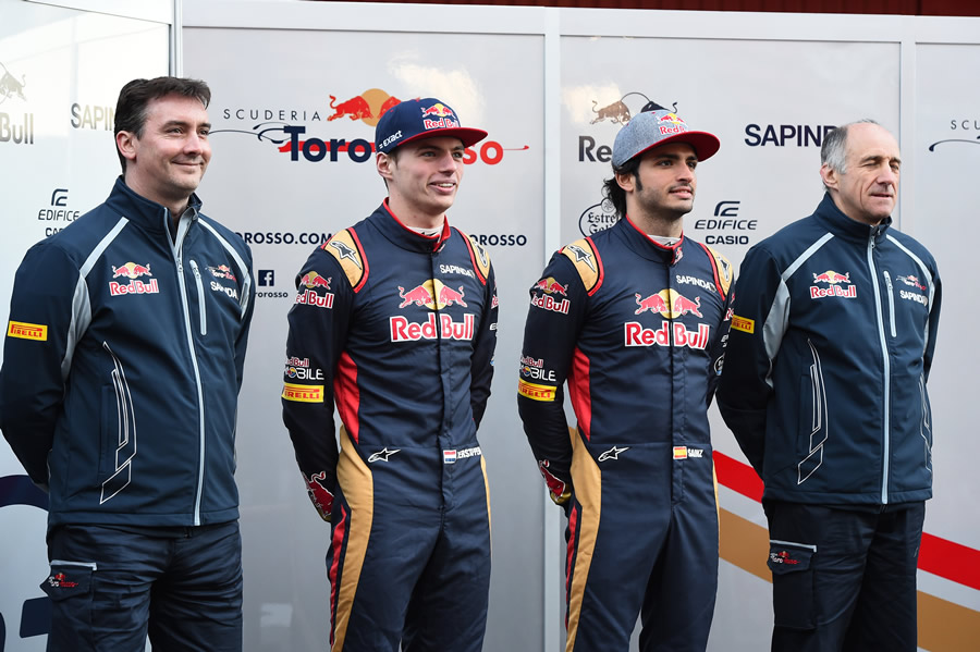 Toro Rosso members pose with the new STR11