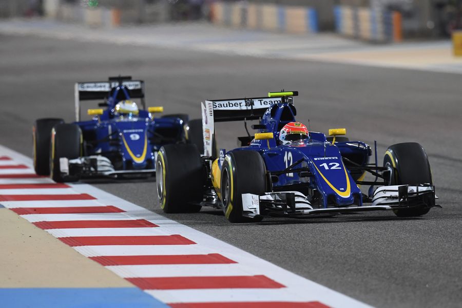 Felipe Nasr leads his teammate Marcus Ericsson