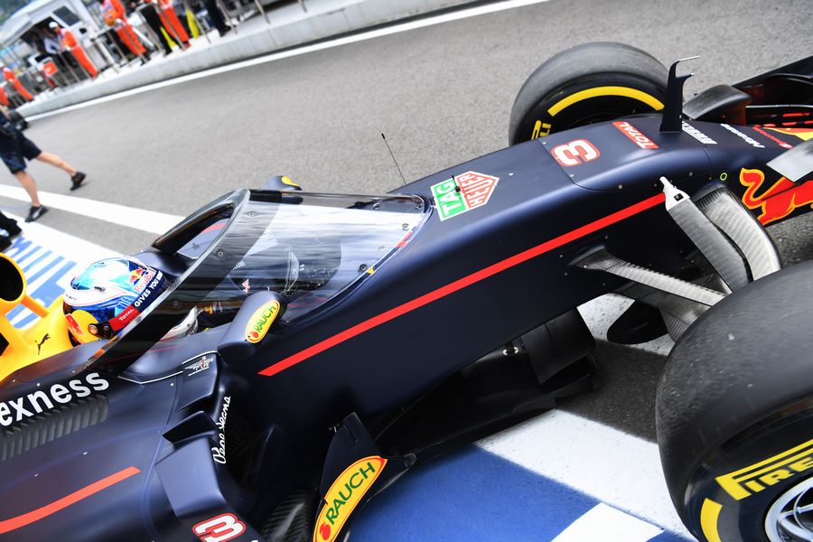 Daniel Ricciardo leaves the garage with aeroscreen