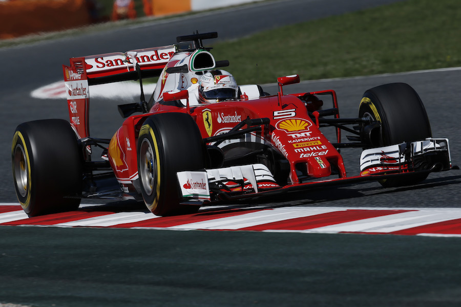 Sebastian Vettel on a soft tyre run