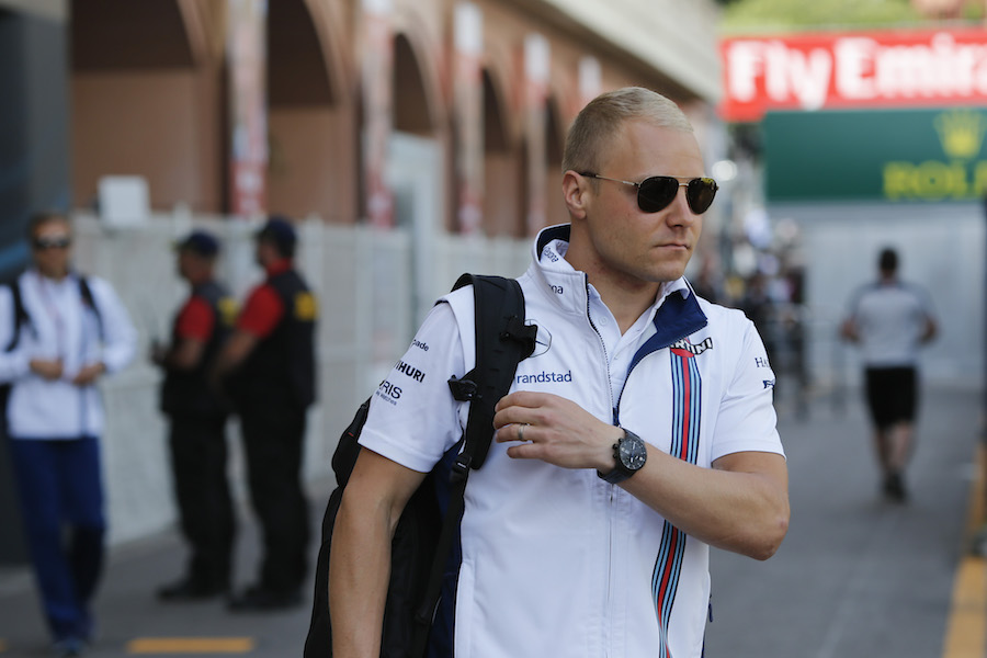 Valtteri Bottas arrives at the circuit