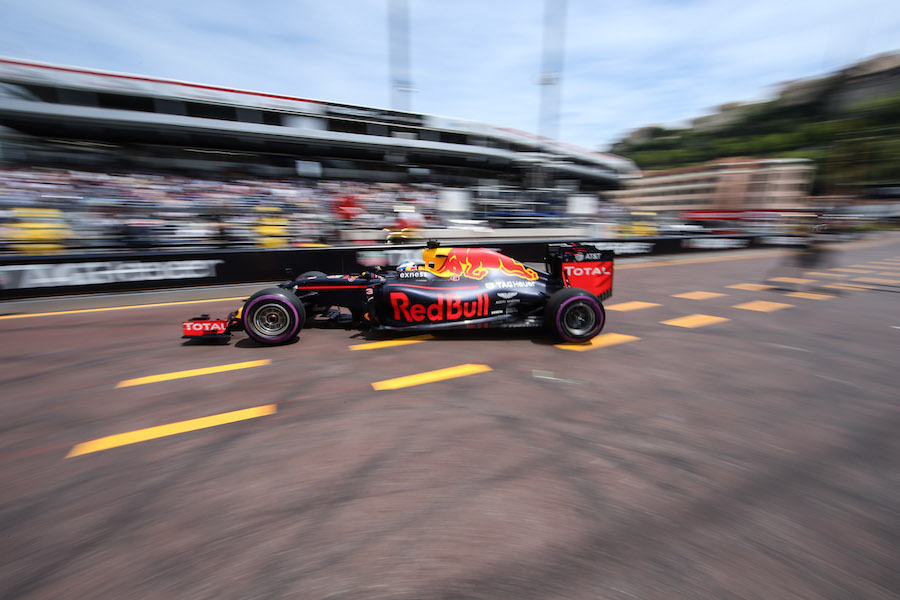 Daniel Ricciardo leaves the pit