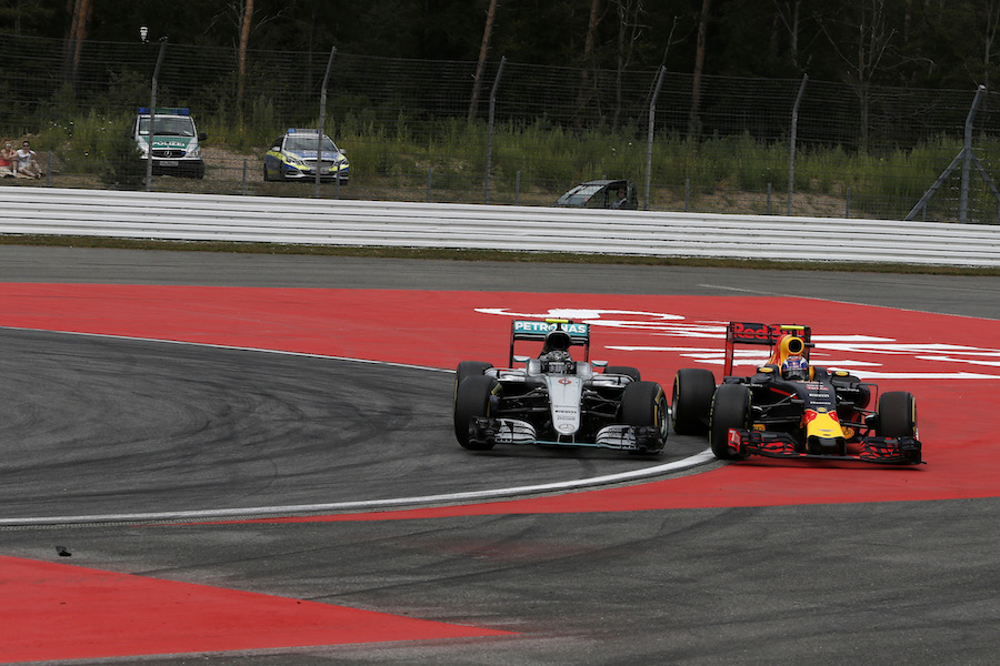 Nico Rosberg and Max Verstappen side by side