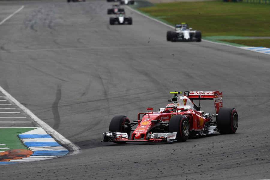 Kimi Raikkonen pulls its pace from the Ferrari
