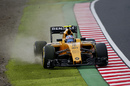 Jolyon Palmer runs wide in the Renault