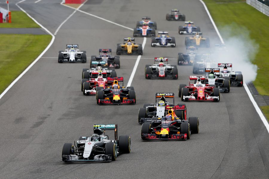 Nico Rosberg approaches to turn 1 by leading the field