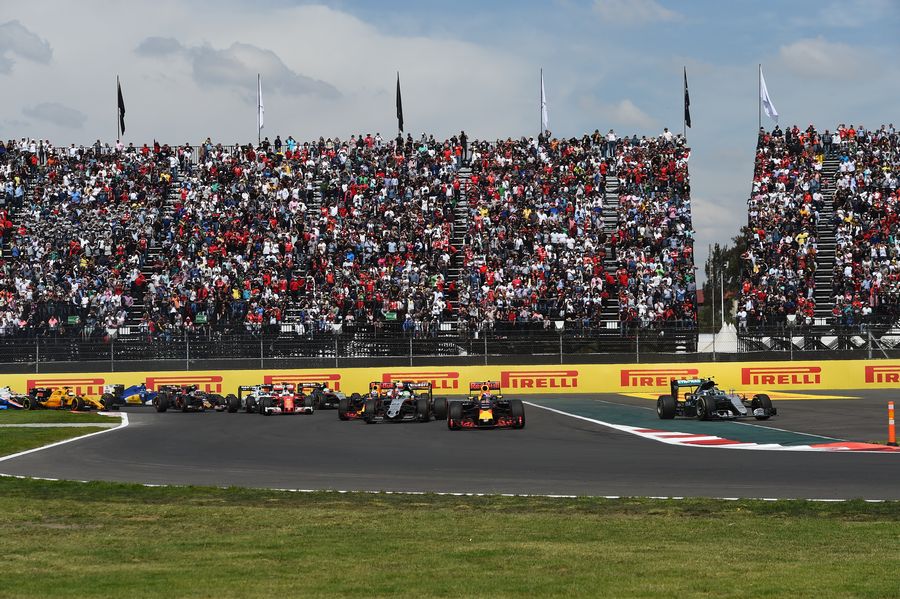 Nico Rosberg runs wide at the start of the race