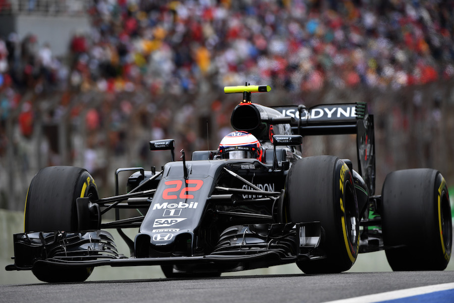 Jenson Button pulls its pace from the McLaren