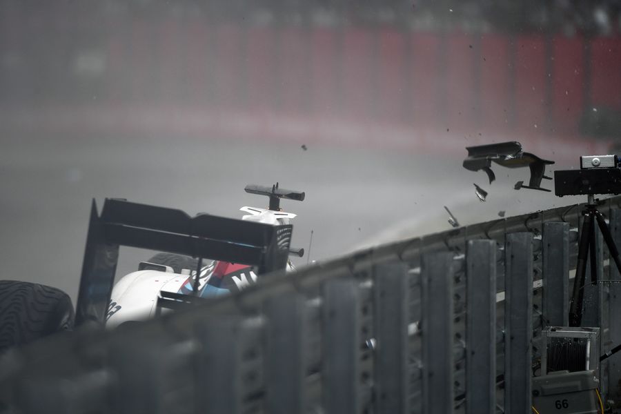 Felipe Massa spins and crashes out from the race