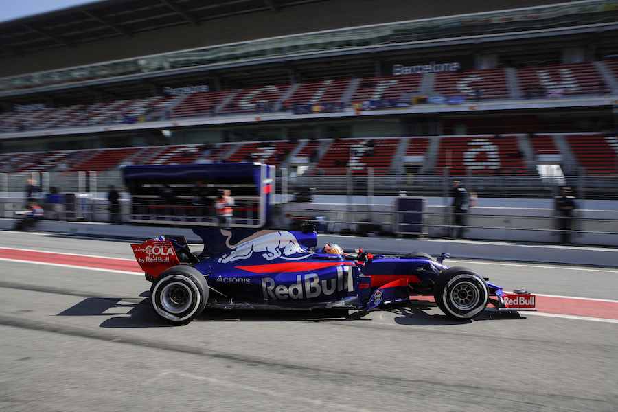 Carlos Sainz leaves the pit