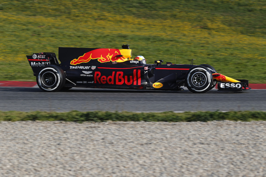Daniel Ricciardo focuses on his testing program