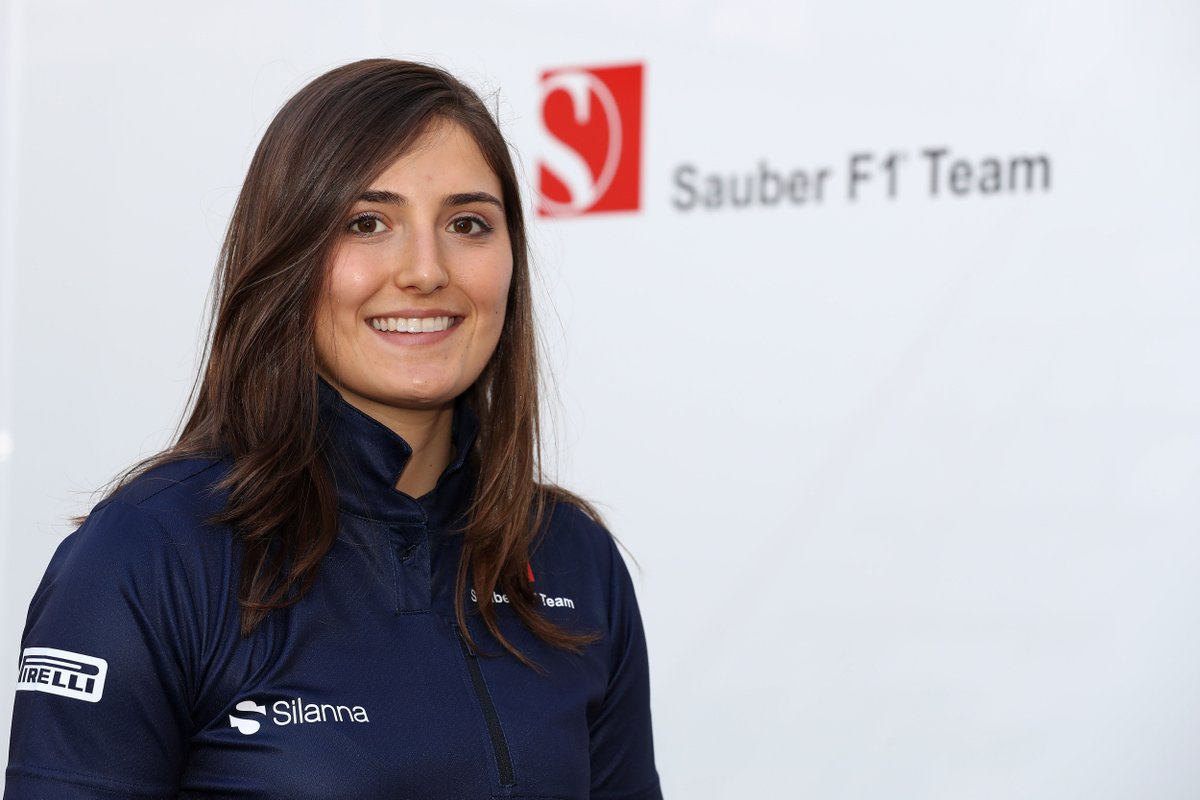 Tatiana Calderon joins Sauber in as development driver