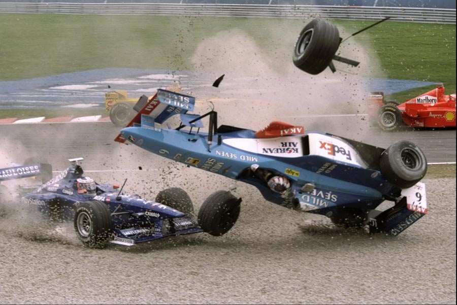 Alex Wurz crashes into the first corner of the Canadian Grand Prix