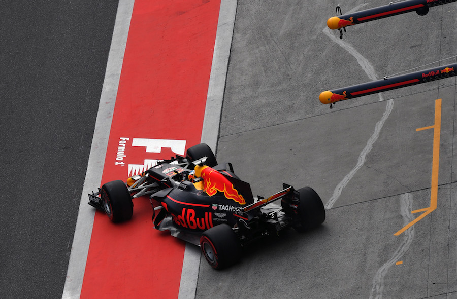 Daniel Ricciardo leaves the pit for the run