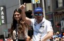 Fernando Alonso with girlfriend Linda Morselli on the drivers parade at Indianapolis 500