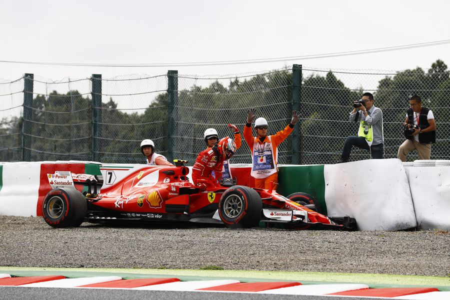 Kimi Raikkonen crashed in FP3