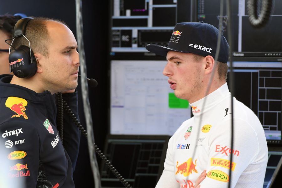Max Verstappen talks with Gianpiero Lambiase