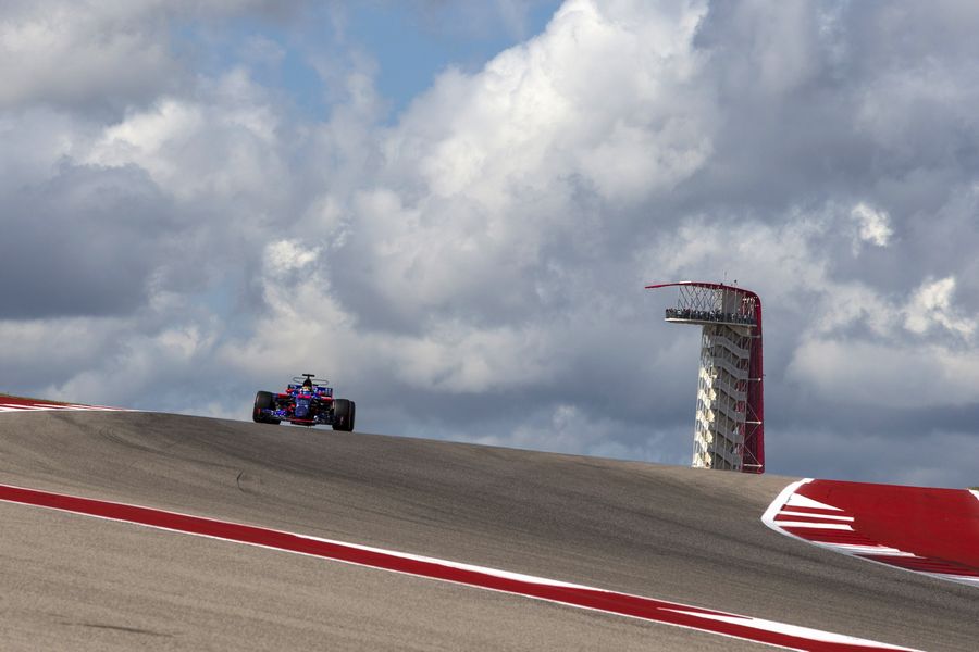 Brendon Hartley on track in the Toro Rosso