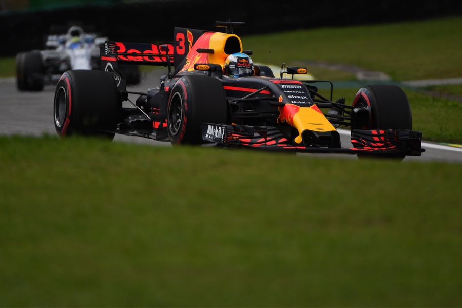 Daniel Ricciardo on track in the Red Bull