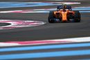 Stoffel Vandoorne track in the McLaren