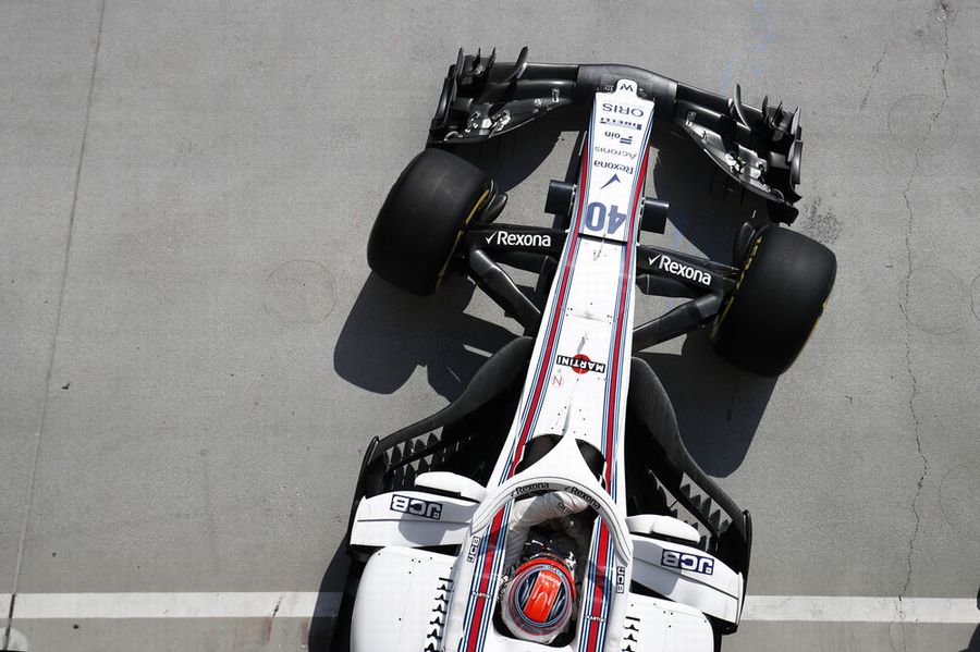 Robert Kubica leaves the Williams garage