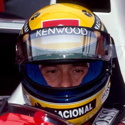 Ayrton Senna prepares fora race