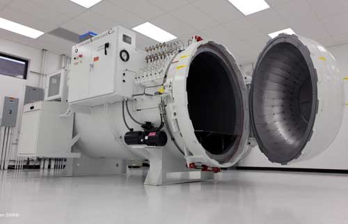 US F1's autoclave where carbon fibre is shaped and hardened