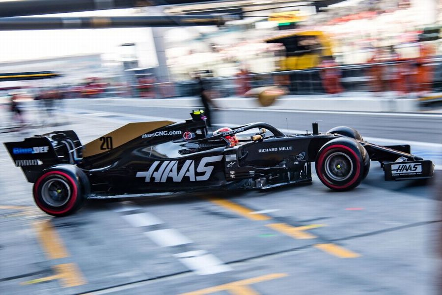 Kevin Magnussen pulls out of the Haas garage