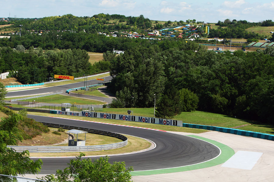 A view of turn 2 at the Hungaroring