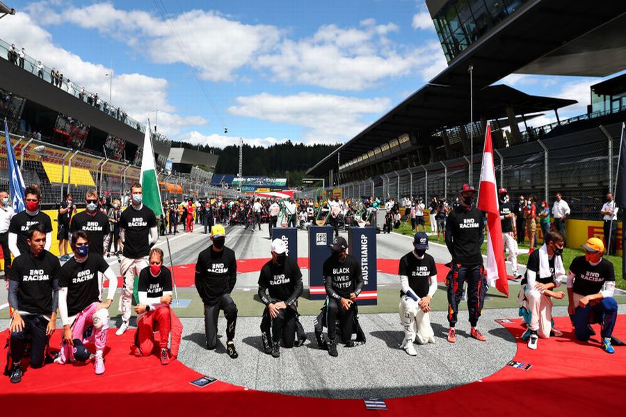 F1 drivers take a knee on the grid in support of ending racism