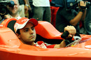 Felipe Massa tries out Ferrari's F1 simulator at Monza