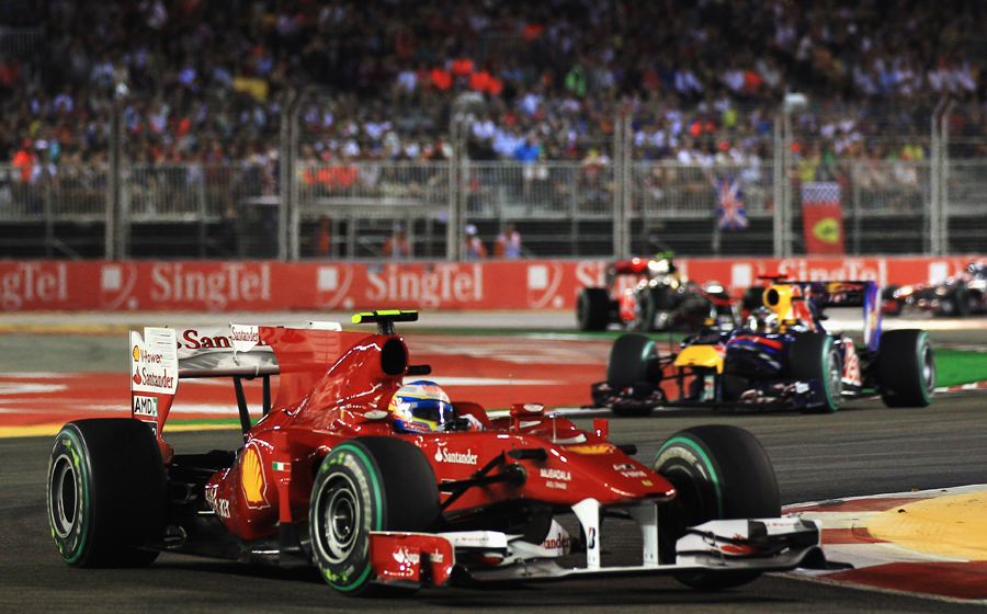 Fernando Alonso leads Sebastian Vettel 