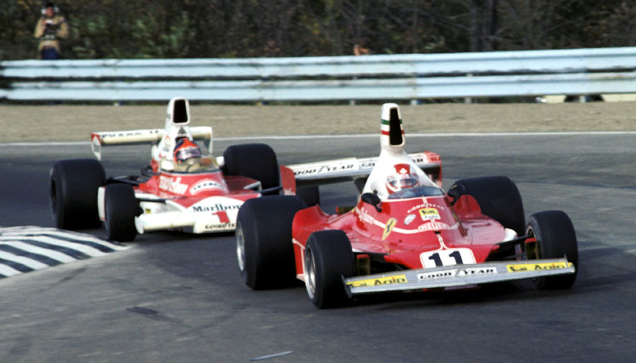 Emerson Fittipaldi is blocked by Clay Regazzoni ... eventually  Regazzoni  was black flagged