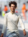Bruno Senna returns to the pits after spinning off
