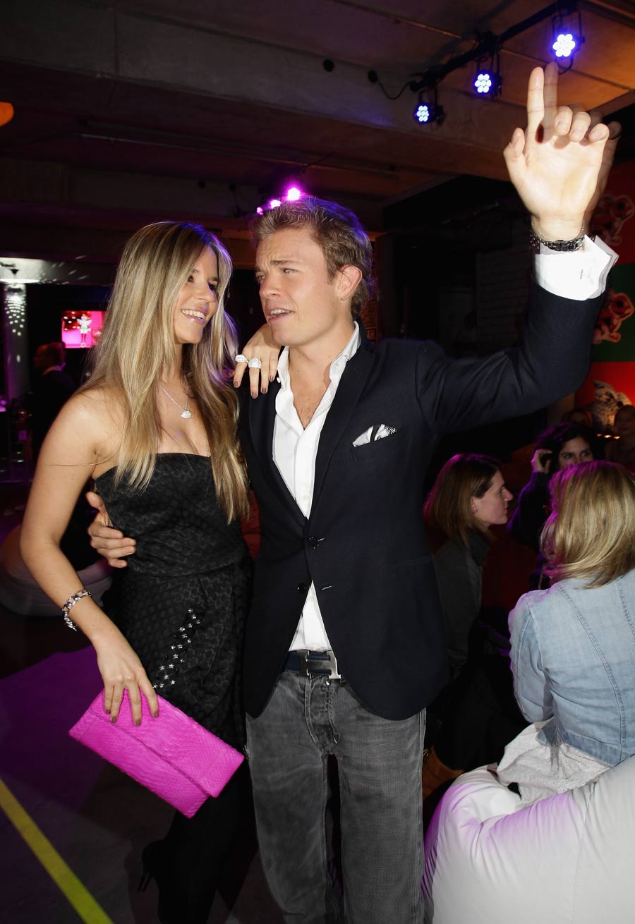 Nico Rosberg dances with partner Vivian Sibold in Berlin's Soho House