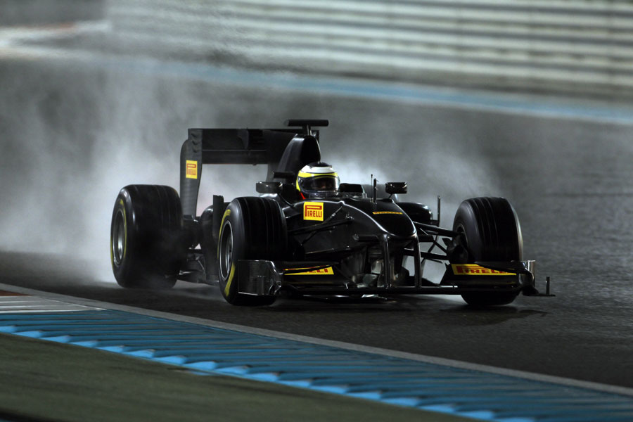 Pedro de la Rosa gives Pirelli's wet tyres their first proper test