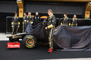 Robert Kubica and Vitaly Petrov take the wraps off the new Lotus Renault R31 in Valencia