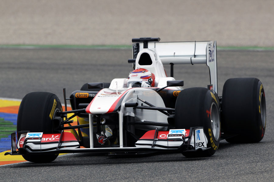 Kamui Kobayashi laps Valencia in the new Sauber C30