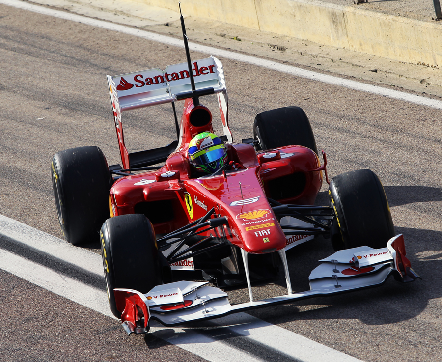 Felipe Massa gets back on track after his morning fire