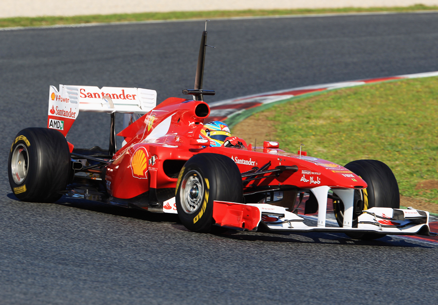 Fernando Alonso set the fastest time in the early outings