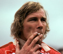 James Hunt settles his nerves before the final grand prix of 1976