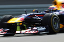 Mark Webber makes the most of the dry conditions